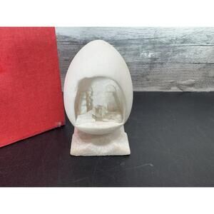 Miniature Nativity Scene Egg White Huamanga Hand Carved Stone